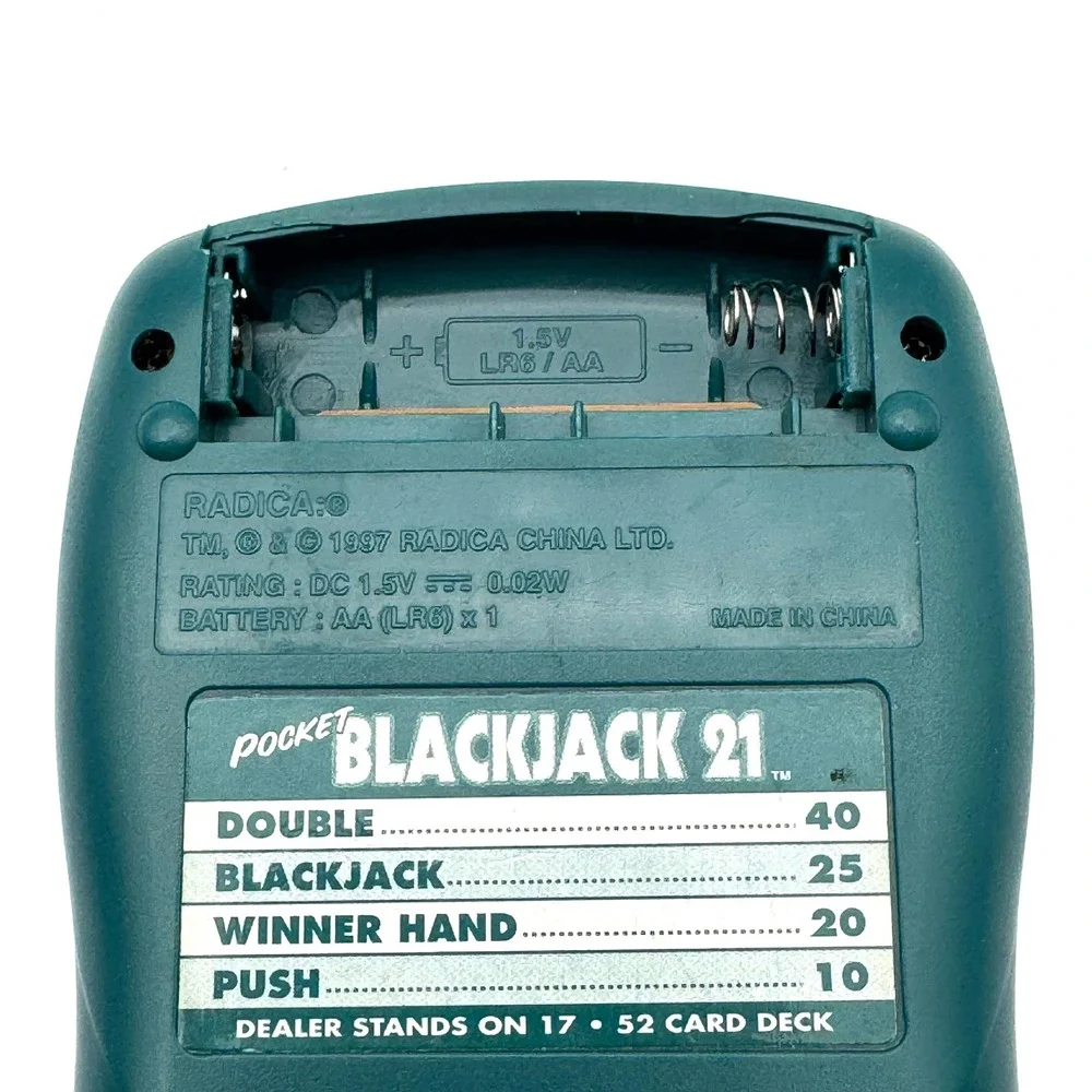 Pocket Blackjack 21 Handheld Electronic Game Radica Vintage 1996 Tested